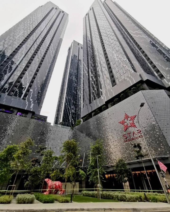 Star Holiday Sky Pool Klcc Kuala Lumpur Ngoại thất bức ảnh