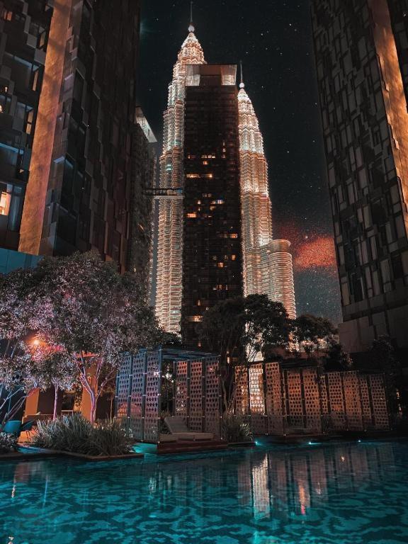 Star Holiday Sky Pool Klcc Kuala Lumpur Ngoại thất bức ảnh