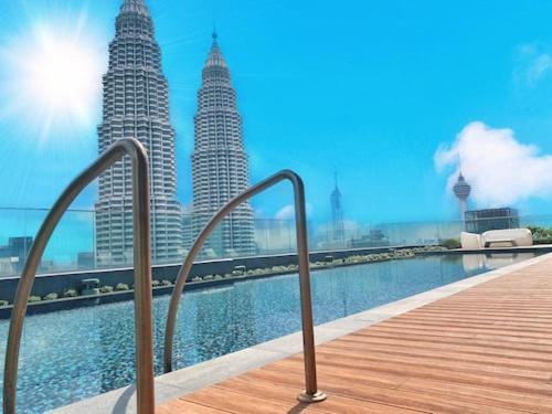 Star Holiday Sky Pool Klcc Kuala Lumpur Ngoại thất bức ảnh