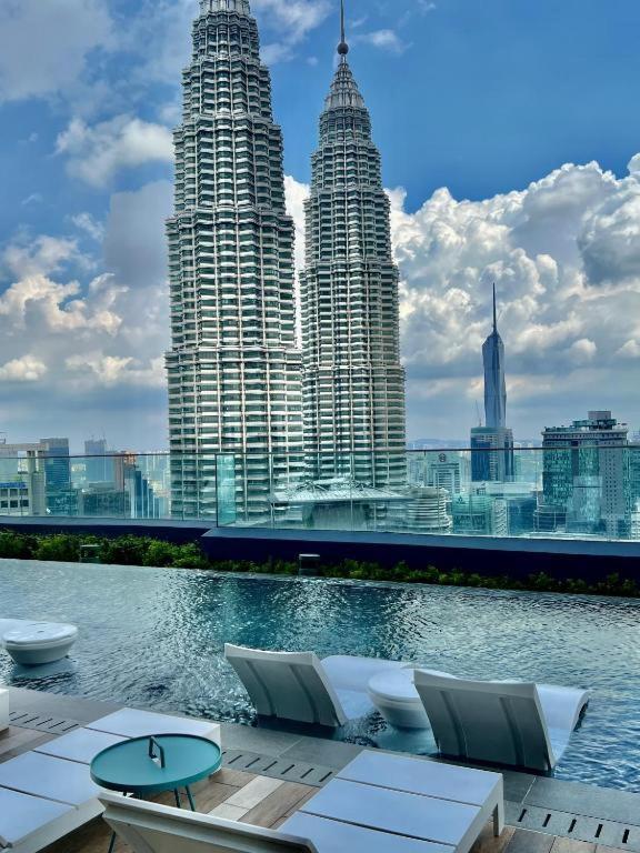Star Holiday Sky Pool Klcc Kuala Lumpur Ngoại thất bức ảnh